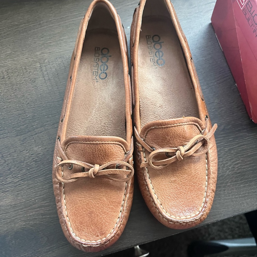 Abeo women’s shoes.